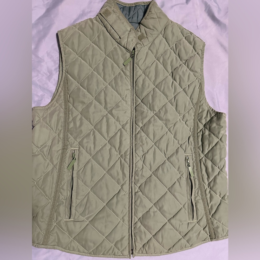 Green, thin vest with very soft material!
